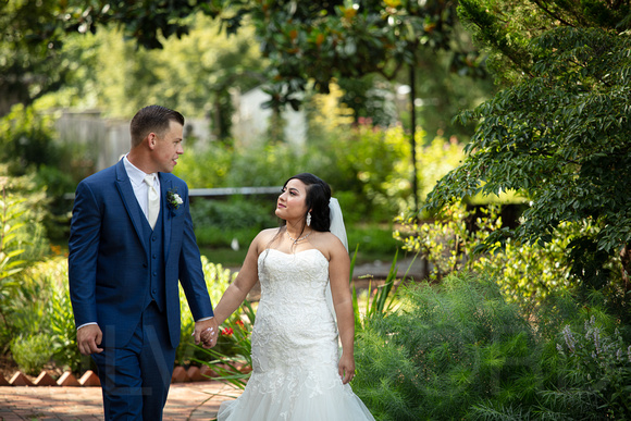 Winston Salem Wedding Photography at Tanglewood Golf Club - Tanglewood Park wedding photographer-24